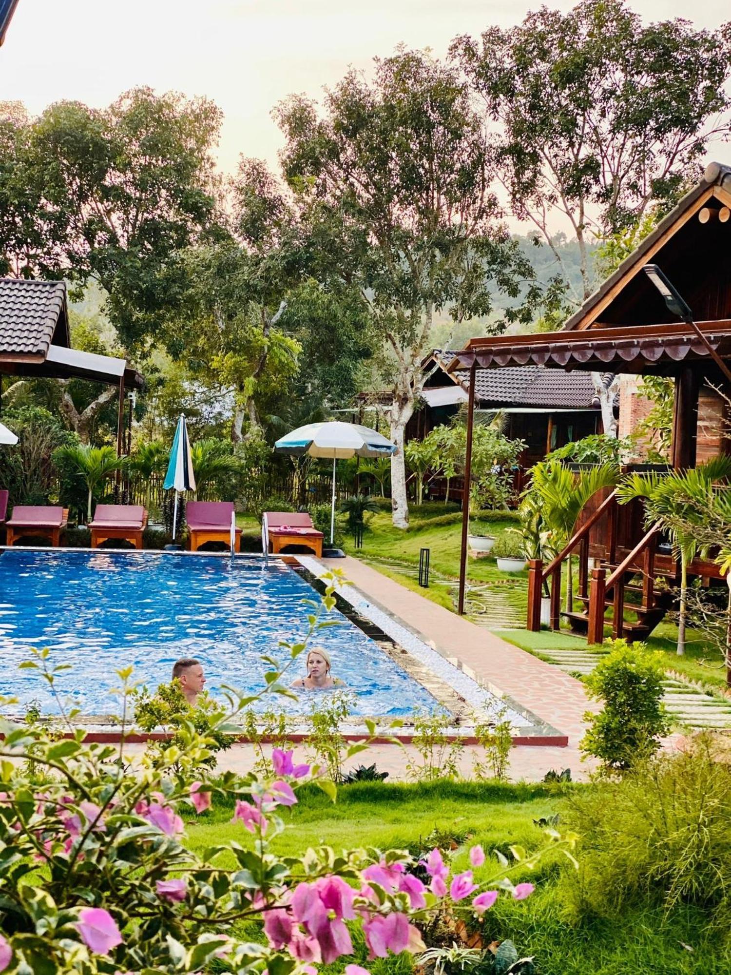 Anna Pham Bungalow - Friendly Local Phú Quốc-sziget Kültér fotó