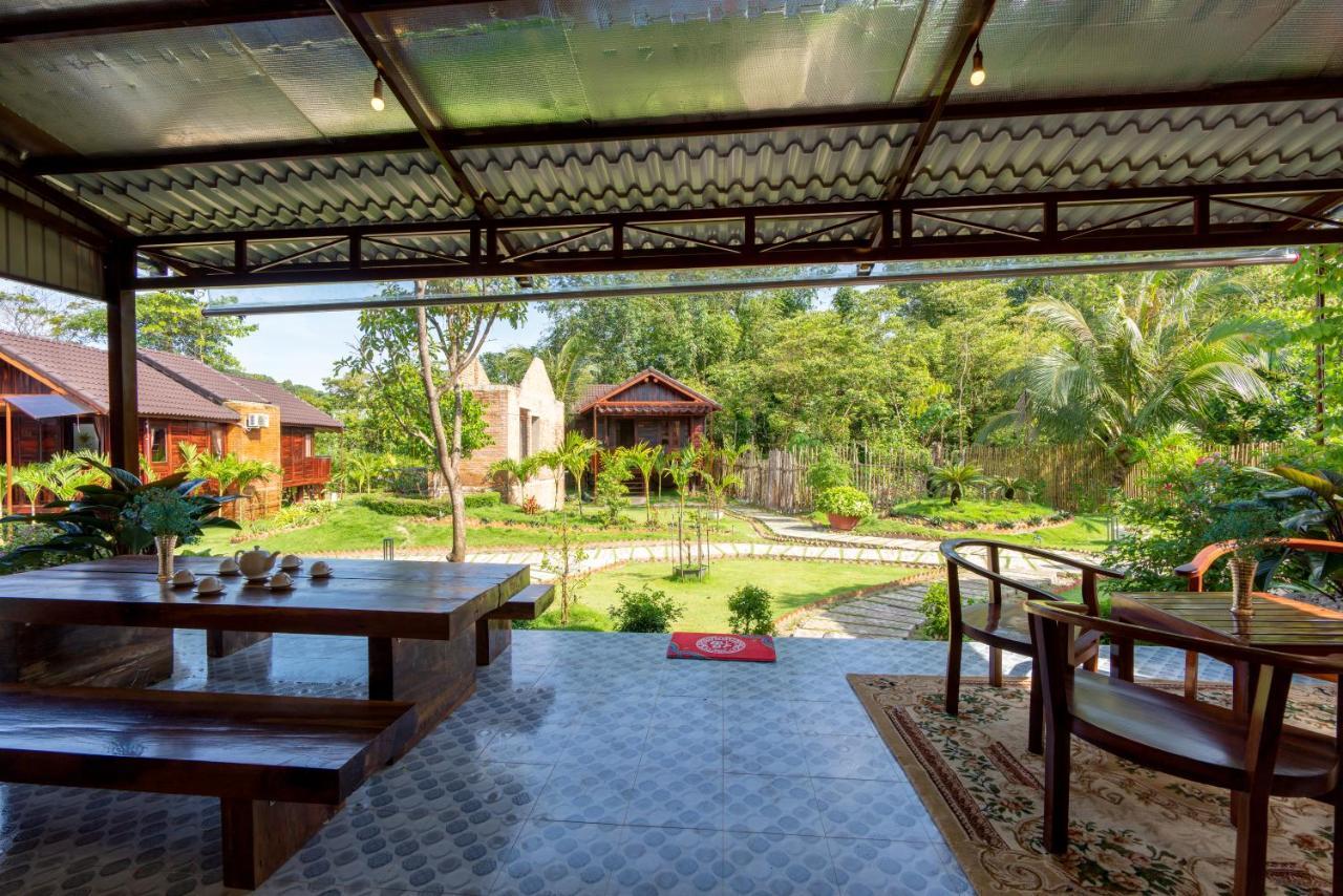 Anna Pham Bungalow - Friendly Local Phú Quốc-sziget Kültér fotó