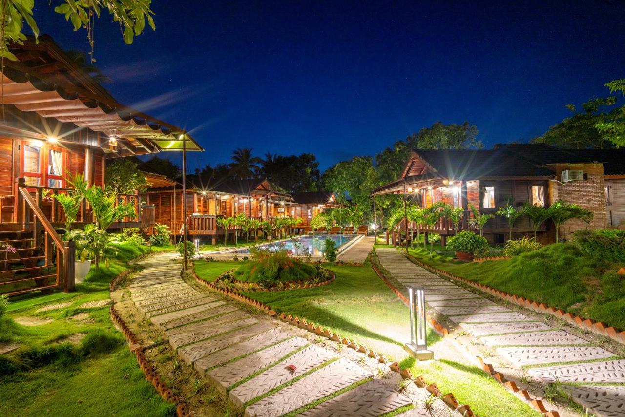 Anna Pham Bungalow - Friendly Local Phú Quốc-sziget Kültér fotó